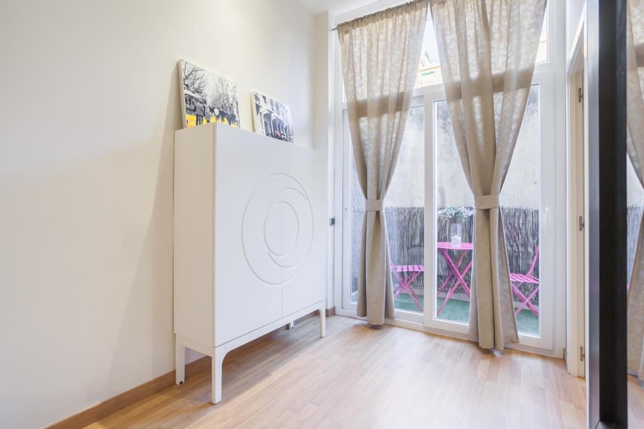 Art House Fira Apartments Barcelona Bagian luar foto